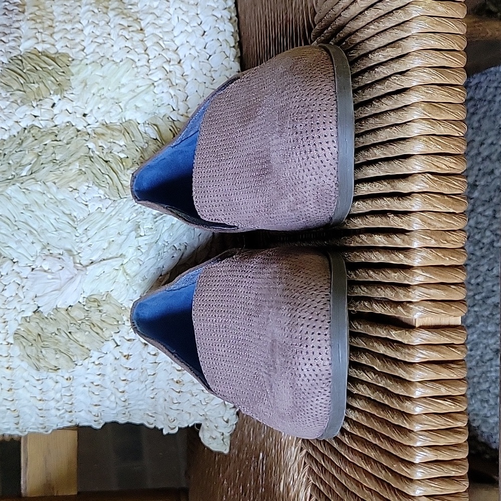 Dr. Scholls, memory foam, cool fit, taupe loafers, size 8.5 - Picture 2 of 10